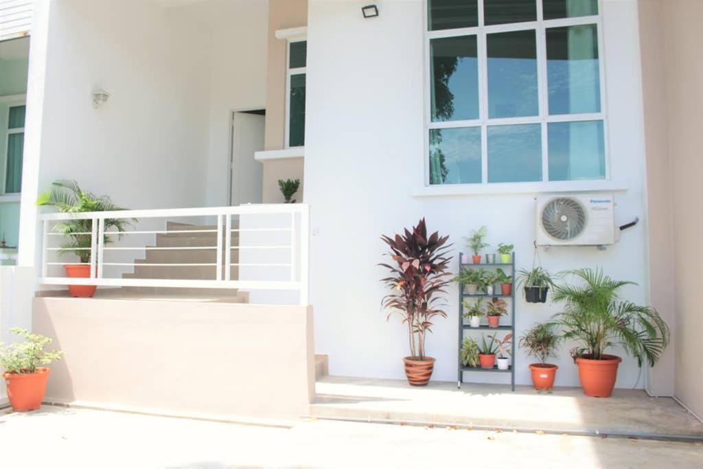 New Seaview Cozy Modern Beach House Tanjung Bungah  Esterno foto