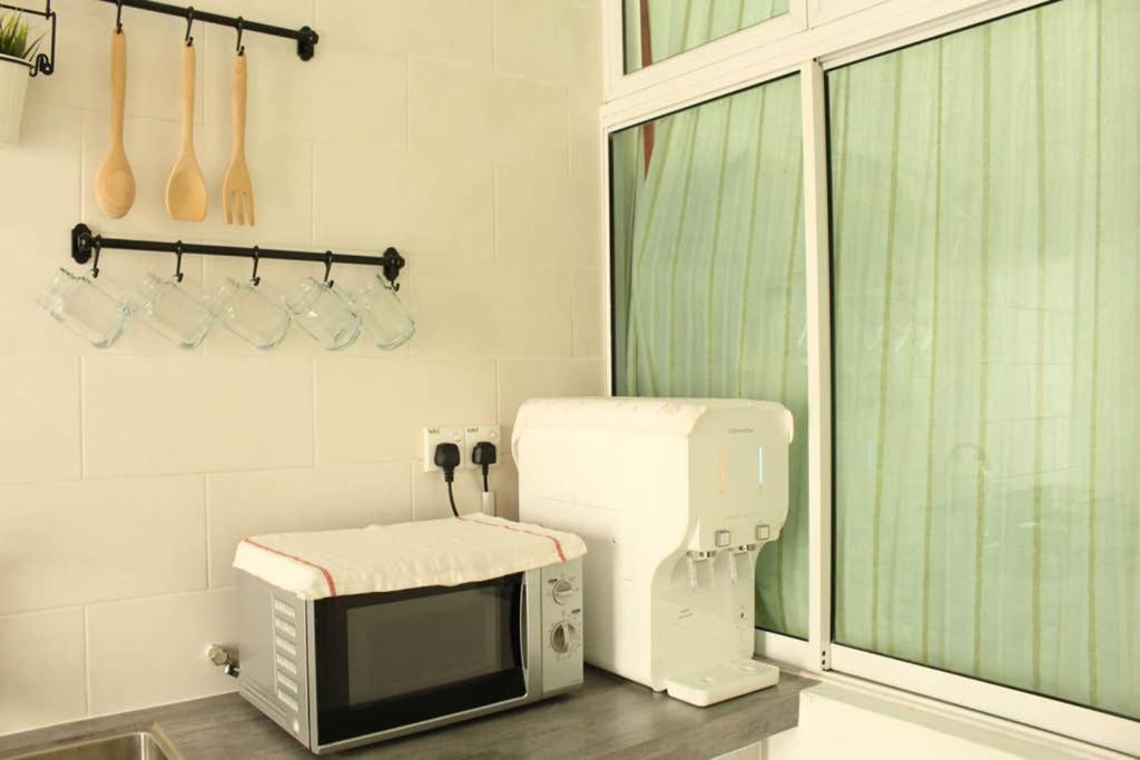 New Seaview Cozy Modern Beach House Tanjung Bungah  Esterno foto