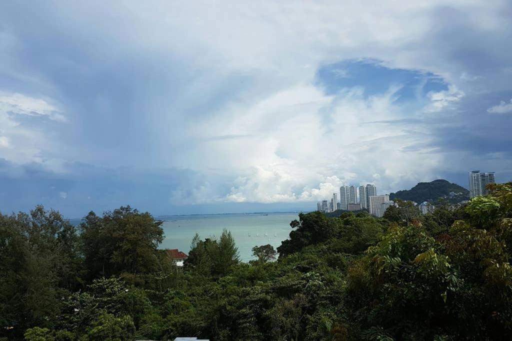 New Seaview Cozy Modern Beach House Tanjung Bungah  Esterno foto